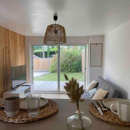 Maisonnette Avec Jardin A Ares Villa Екстериор снимка