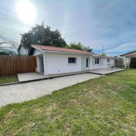 Maisonnette Avec Jardin A Ares Villa Екстериор снимка