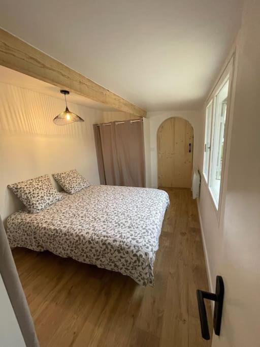 Maisonnette Avec Jardin A Ares Villa Екстериор снимка